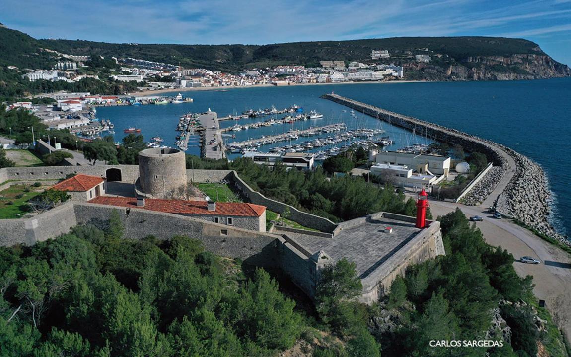 Blue Lighthouse Sesimbra Apartment Luaran gambar
